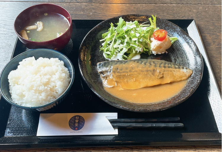 鯖の味噌煮ご飯